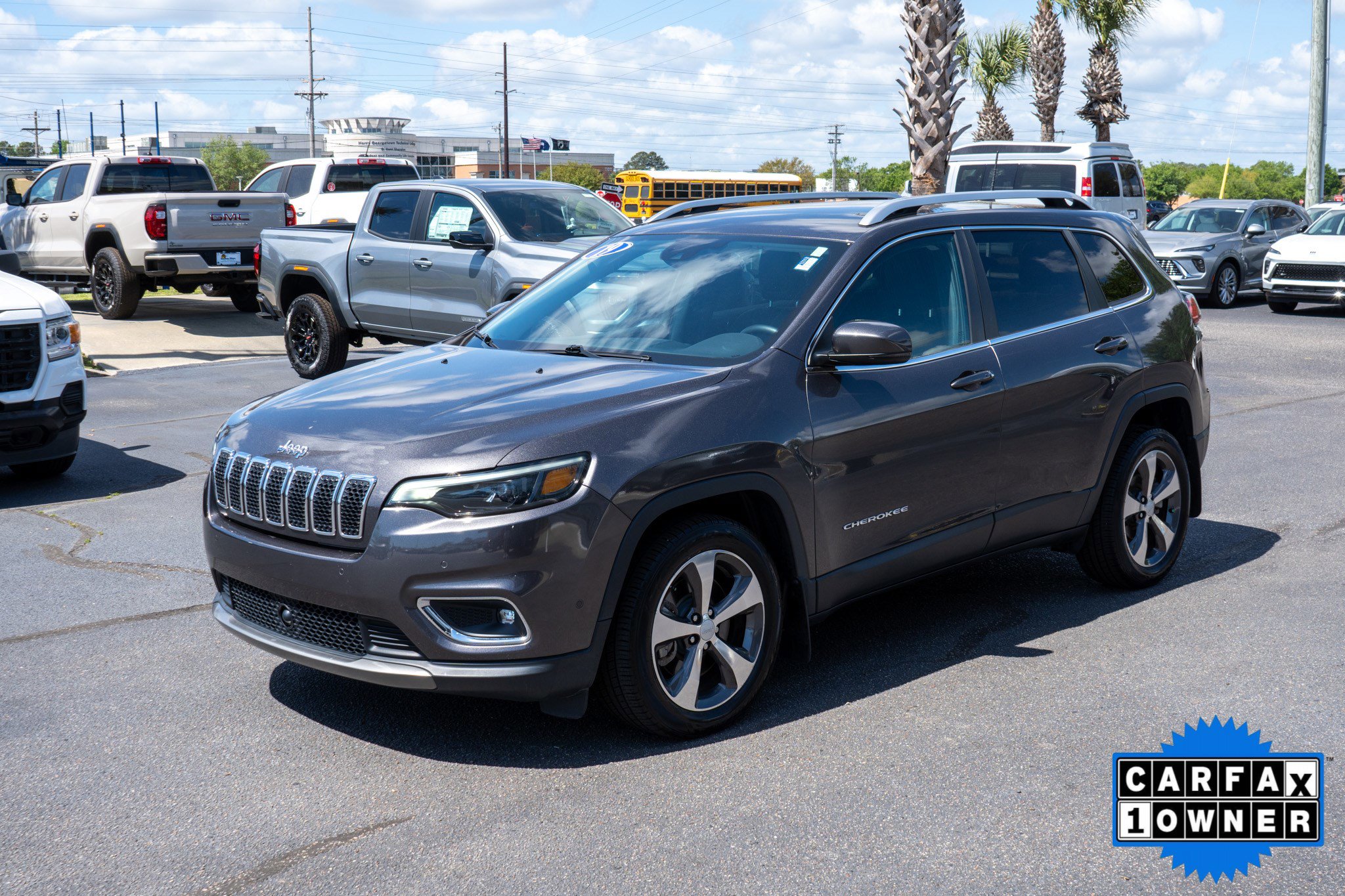 Used 2019 Jeep Cherokee Limited w/ Technology Group image 7