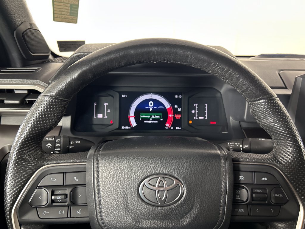 Used 2024 Toyota Tacoma SR5 AWD/4WD image 14