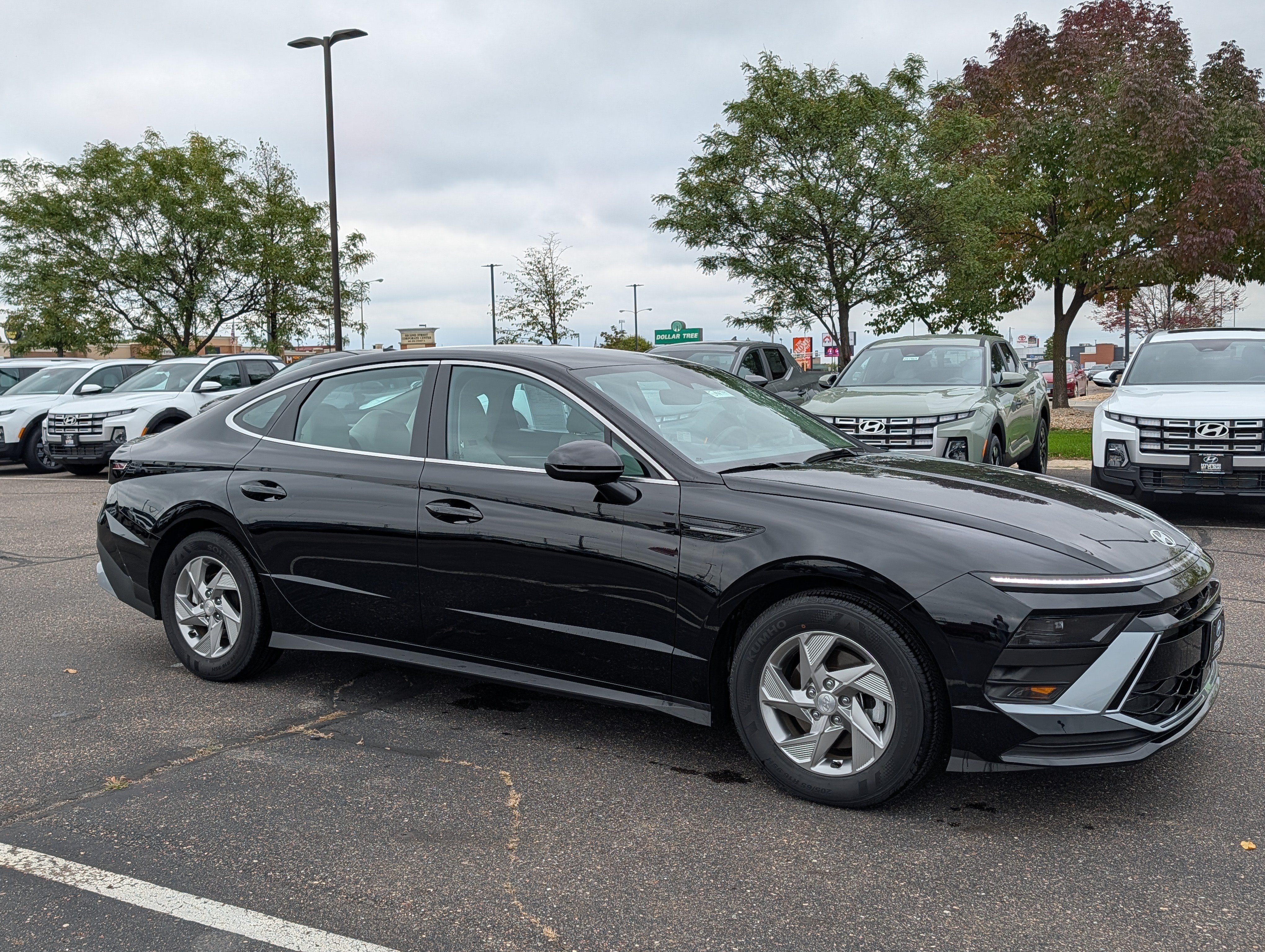 Used 2025 Hyundai Sonata SE FWD image 7
