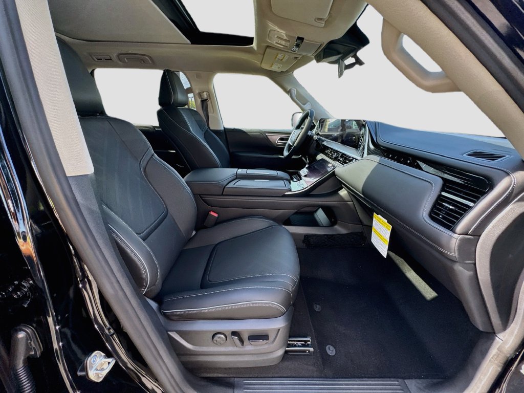 New 2027 INFINITI QX80 Luxe w/ Cargo Package AWD/4WD image 31