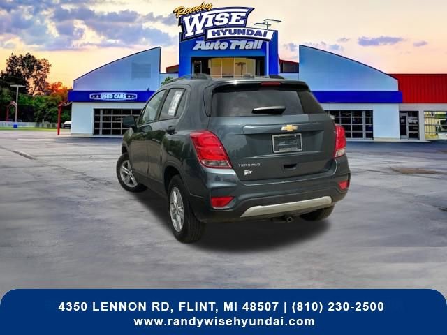 Used 2022 Chevrolet Trax LT w/ LT Convenience Package AWD/4WD image 5