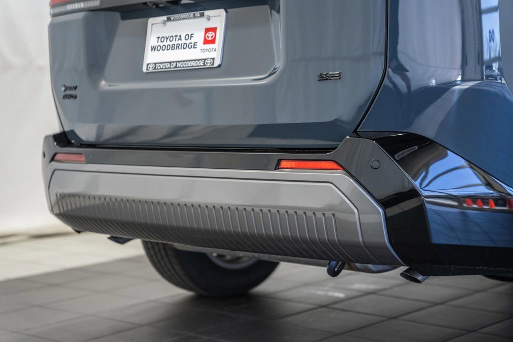 New 2026 Toyota RAV4 SE image 9