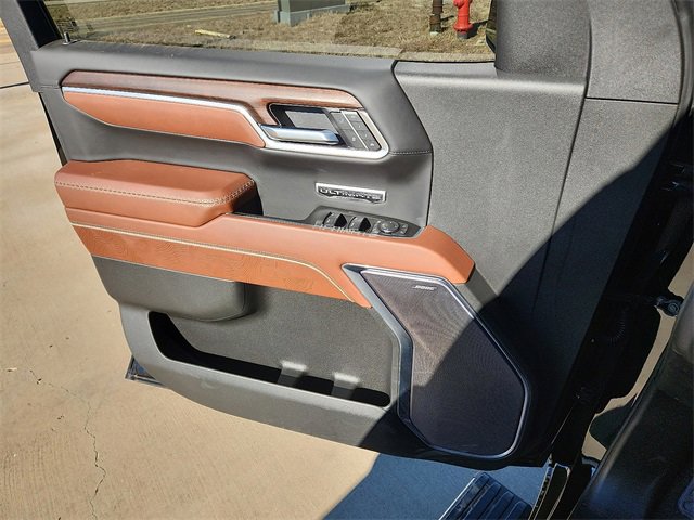 Used 2025 GMC Sierra 1500 Denali Ultimate image 14