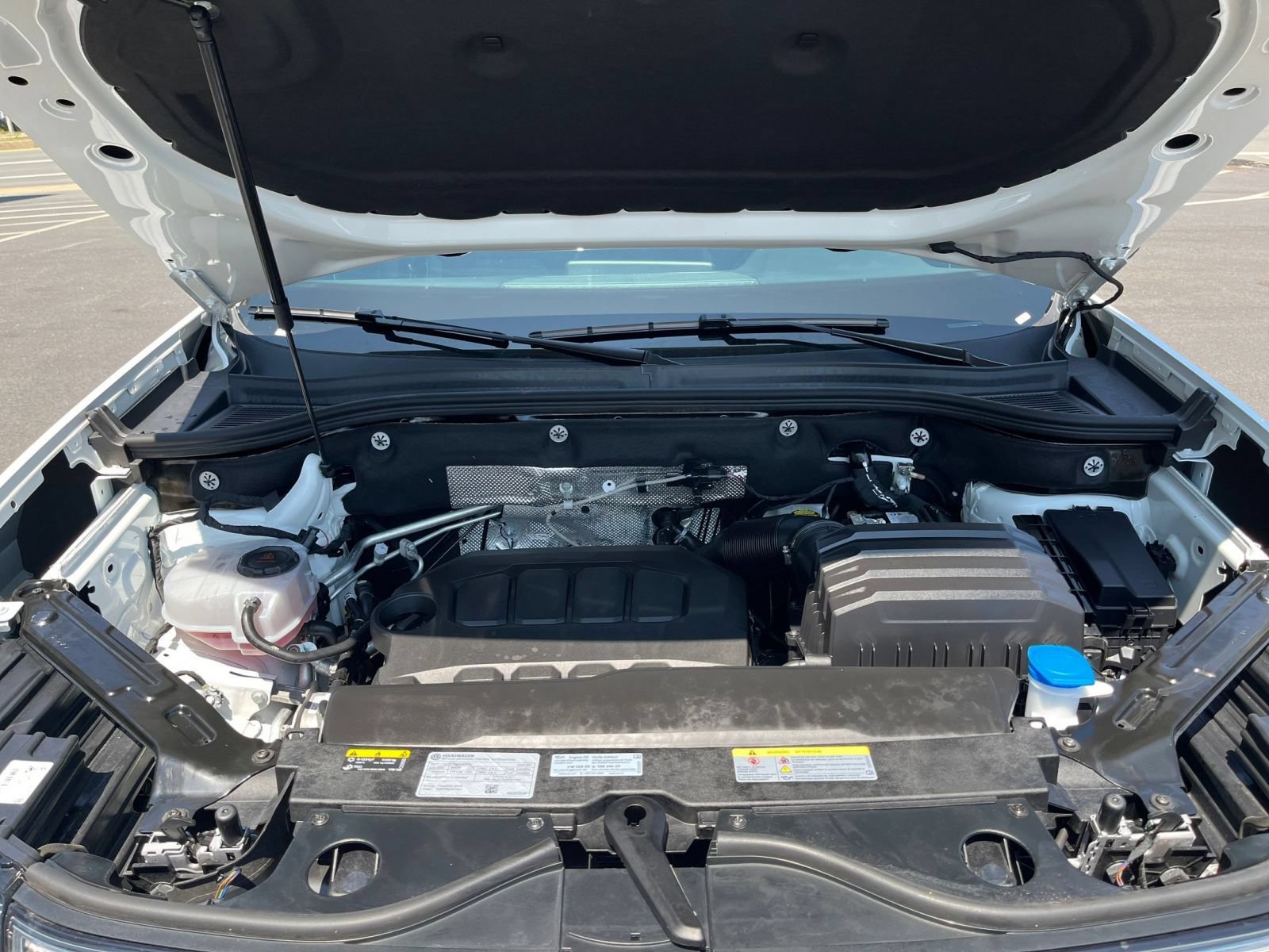 Used 2026 Volkswagen Atlas SE AWD/4WD image 32