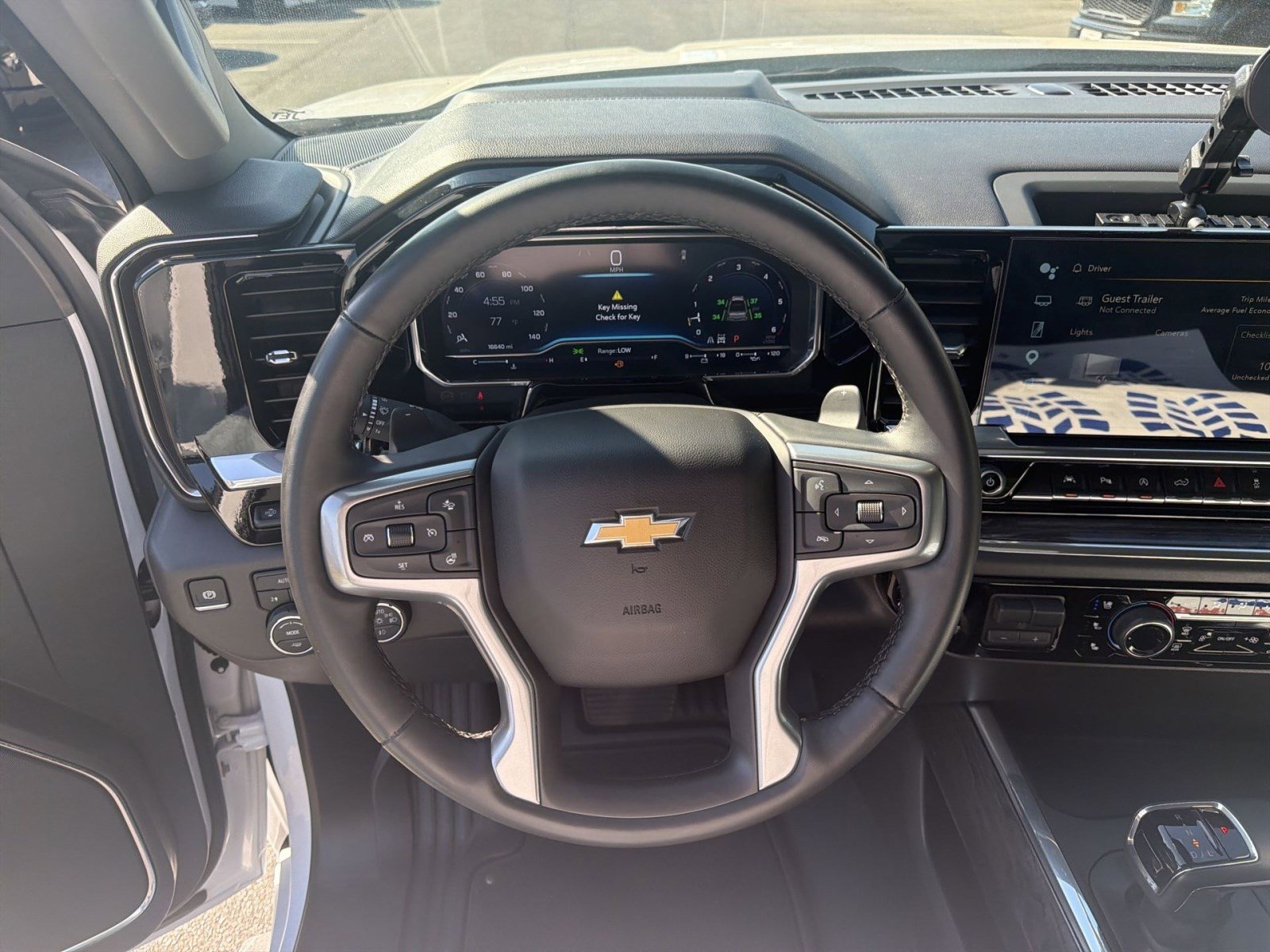 Used 2024 Chevrolet Silverado 1500 LTZ w/ Technology Package AWD/4WD image 24
