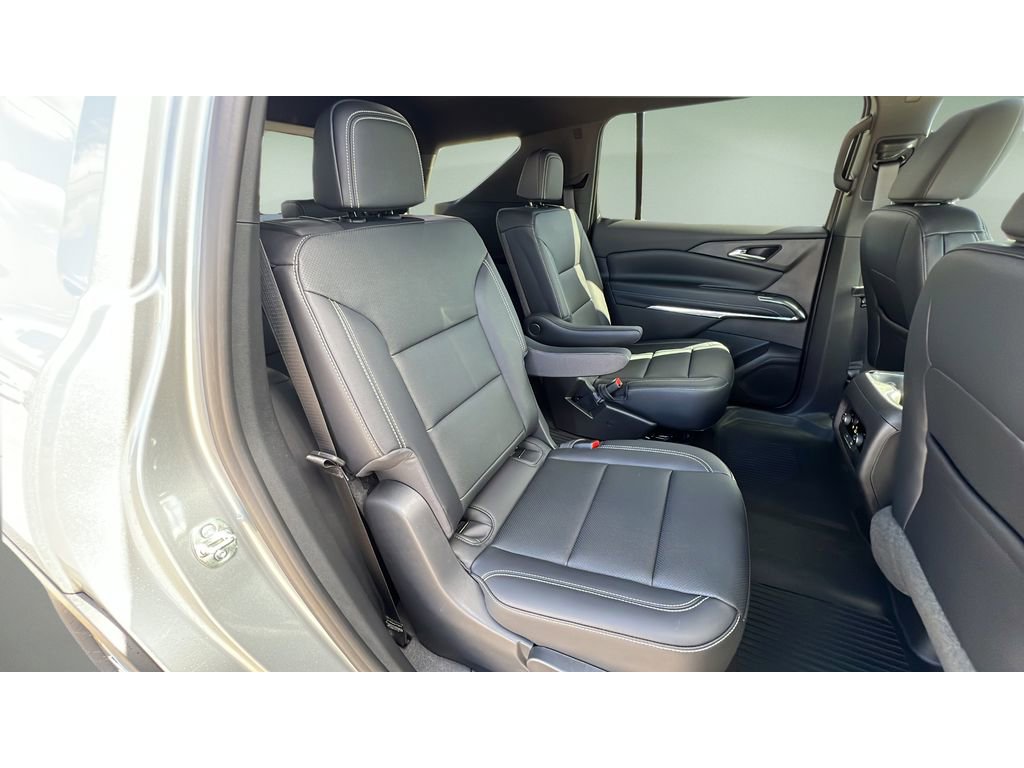 New 2026 Chevrolet Traverse LT w/ Driver Confidence Package AWD/4WD image 31