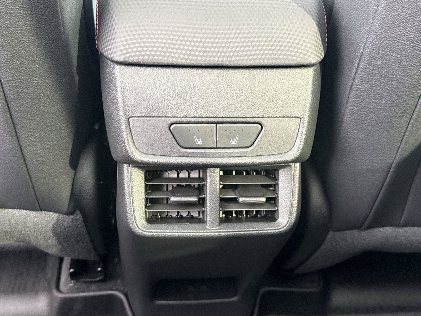 Used 2025 Chevrolet Equinox RS w/ Safety and Technology Package AWD/4WD image 22
