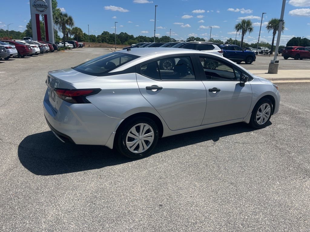 Used 2024 Nissan Versa S w/ Trunk Package image 5