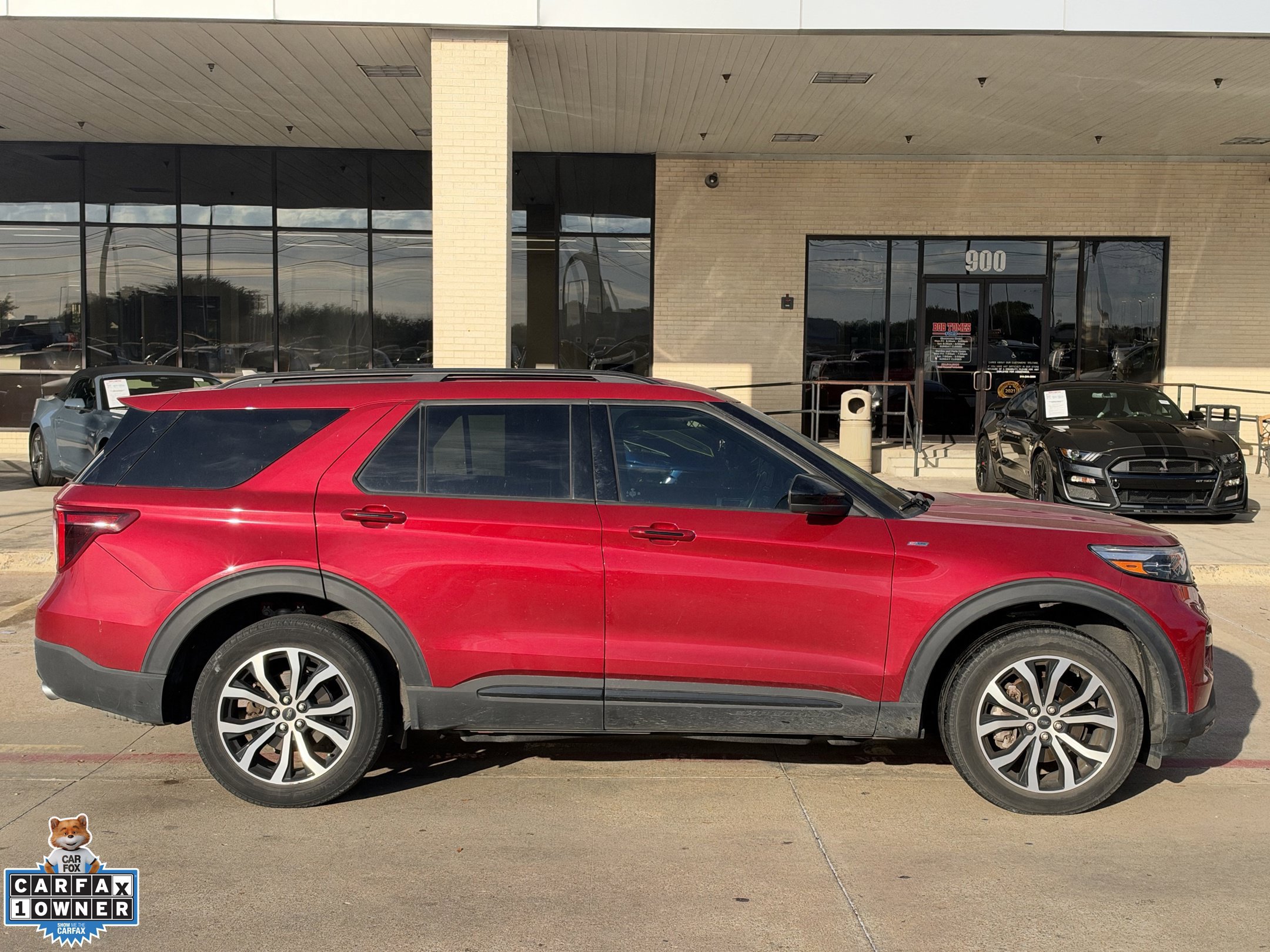Used 2023 Ford Explorer ST-Line AWD/4WD image 4
