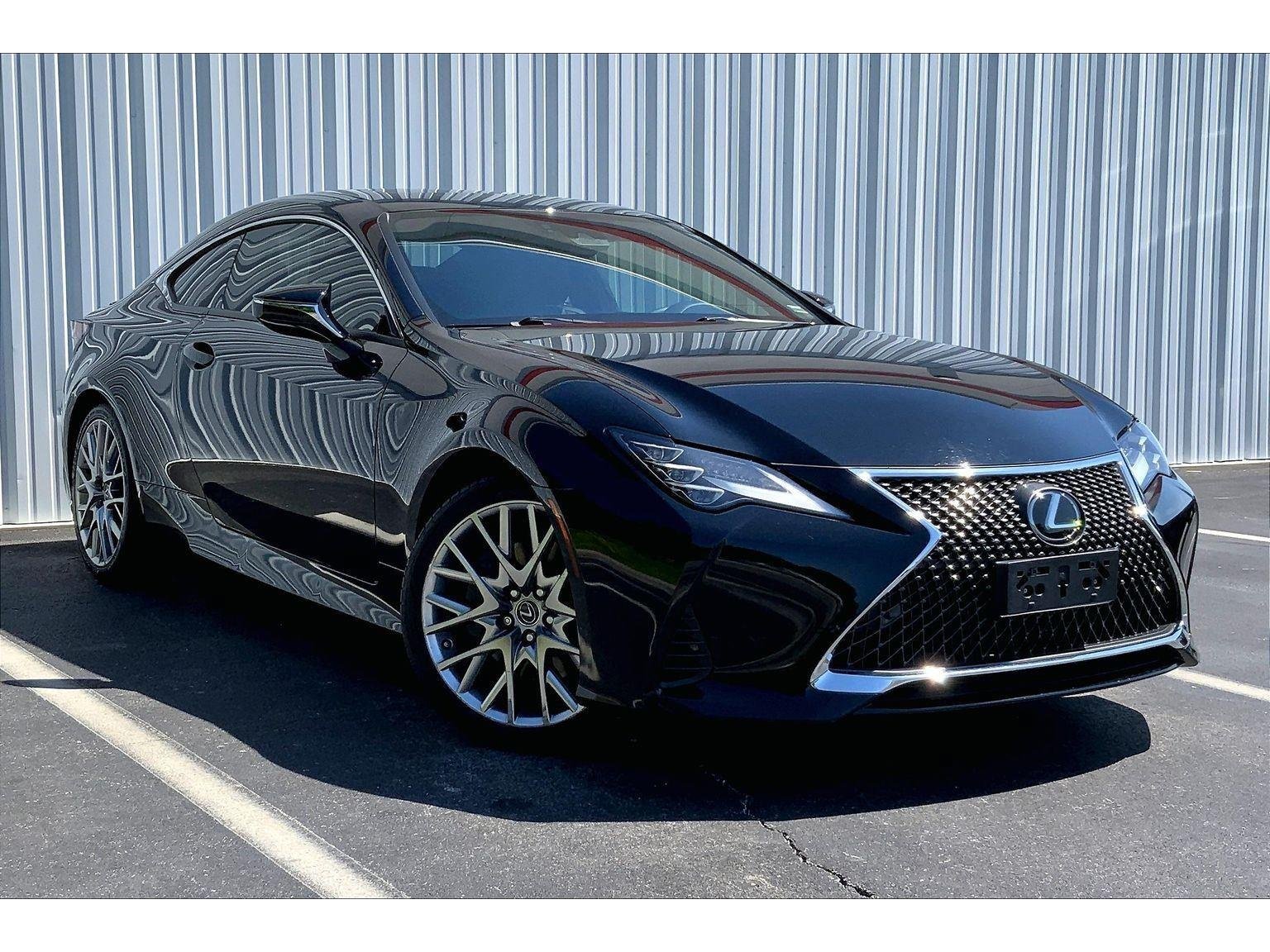 Used 2019 Lexus RC 350 w/ Premium Package RWD image 2