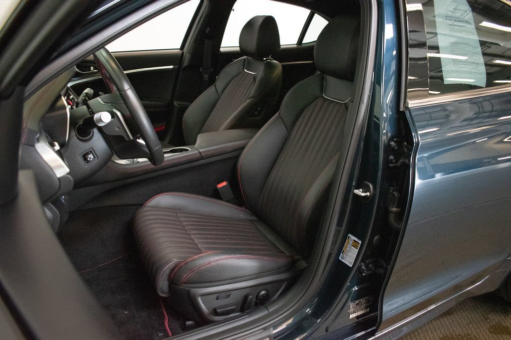 Used 2025 Genesis G70 3.3T Advanced AWD/4WD image 20