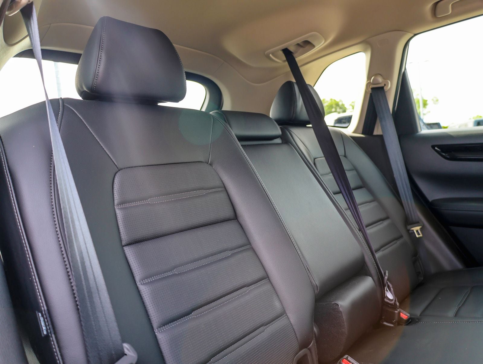 Used 2025 Honda CR-V EX-L image 11