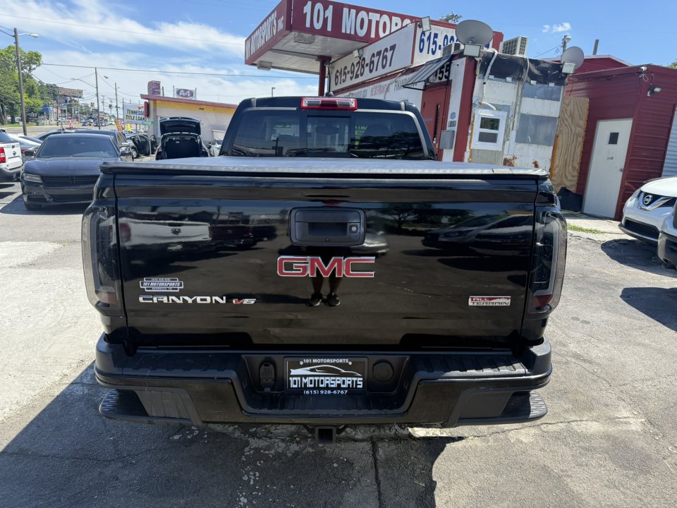 Used 2018 GMC Canyon All Terrain w/ Trailering Package AWD/4WD image 5