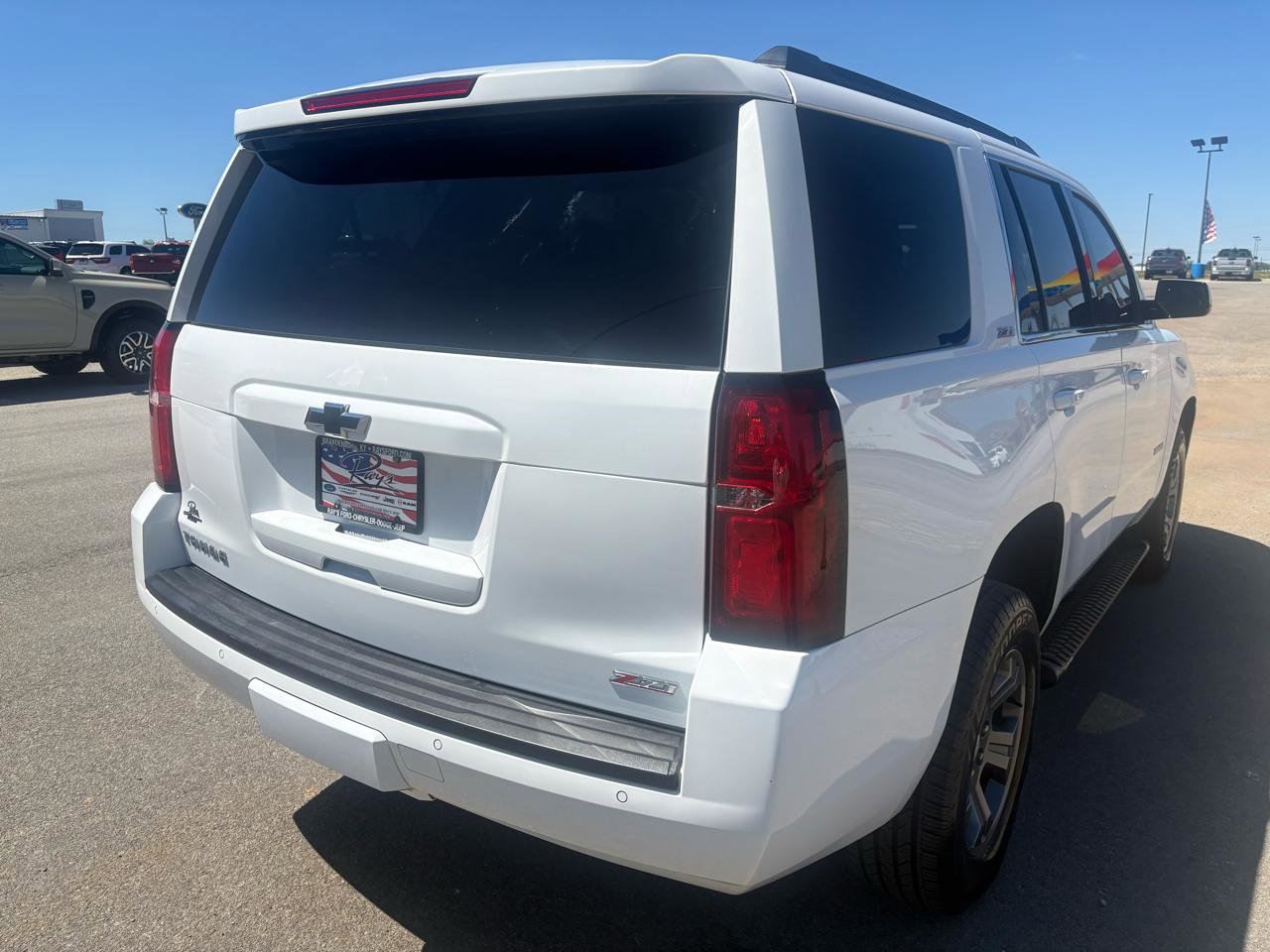 Used 2018 Chevrolet Tahoe LT AWD/4WD image 3