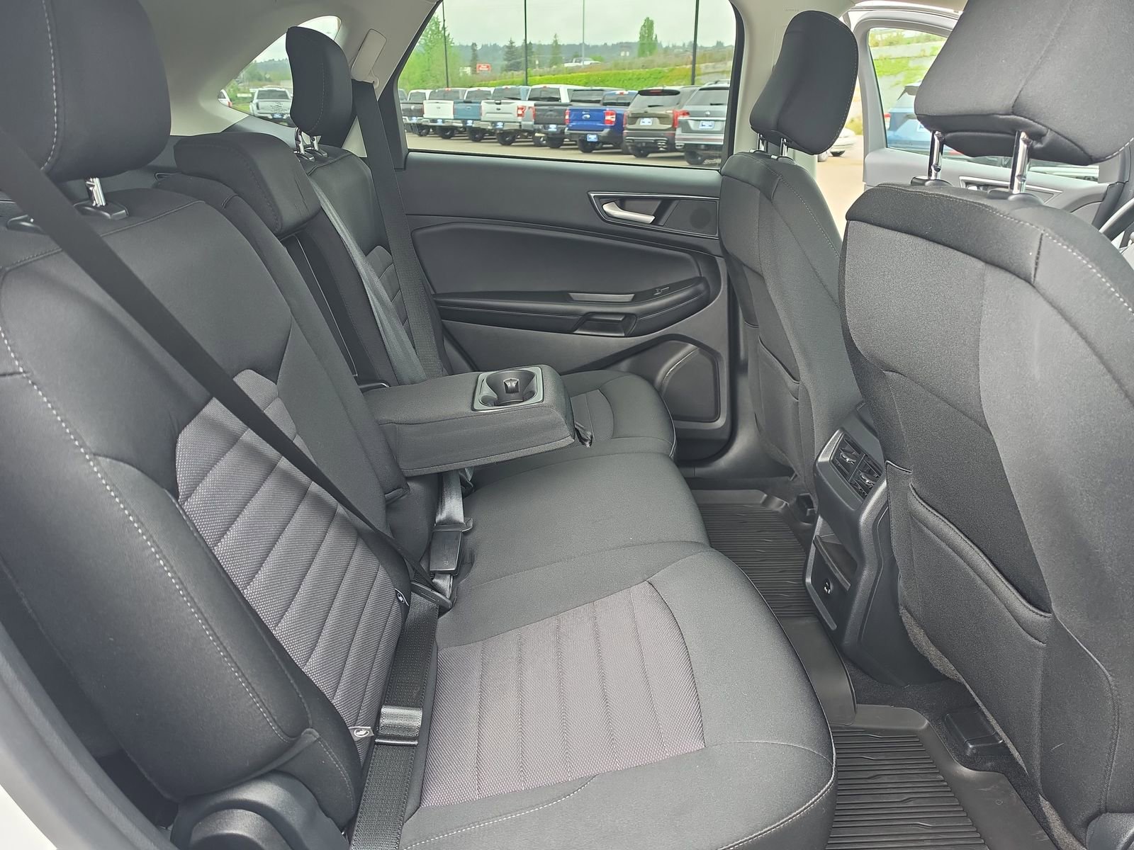 Used 2022 Ford Edge SE AWD/4WD image 19