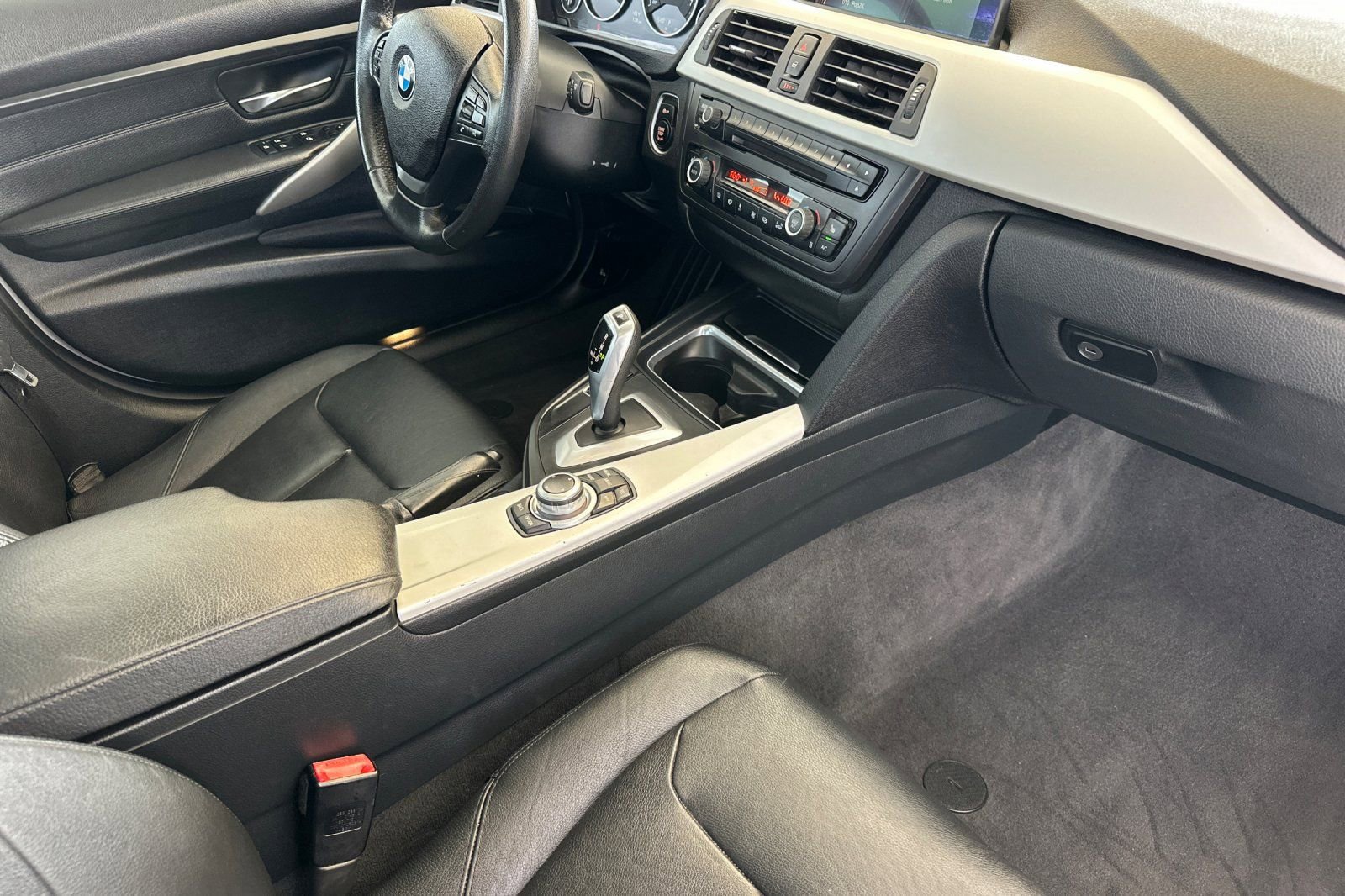 Used 2013 BMW 328i Sedan image 15
