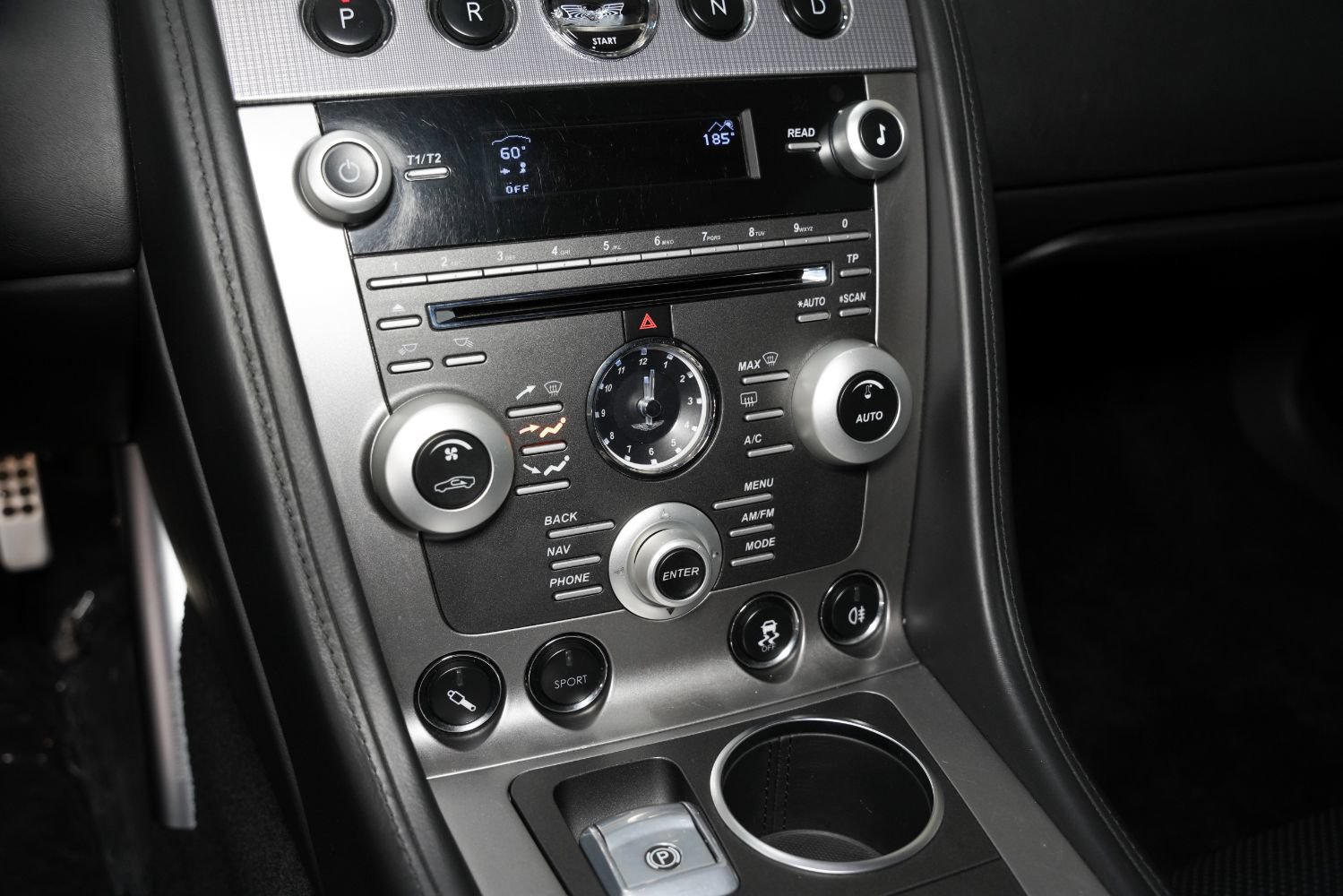 Used 2011 Aston Martin Rapide Luxe RWD image 45