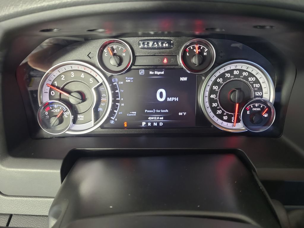 Used 2017 RAM 3500 Big Horn w/ Sport Appearance Group AWD/4WD image 11