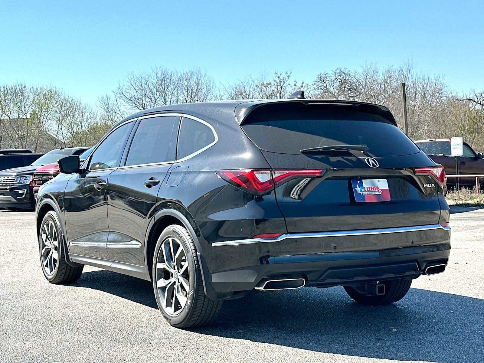 Used 2023 Acura MDX FWD w/ Technology Package image 13