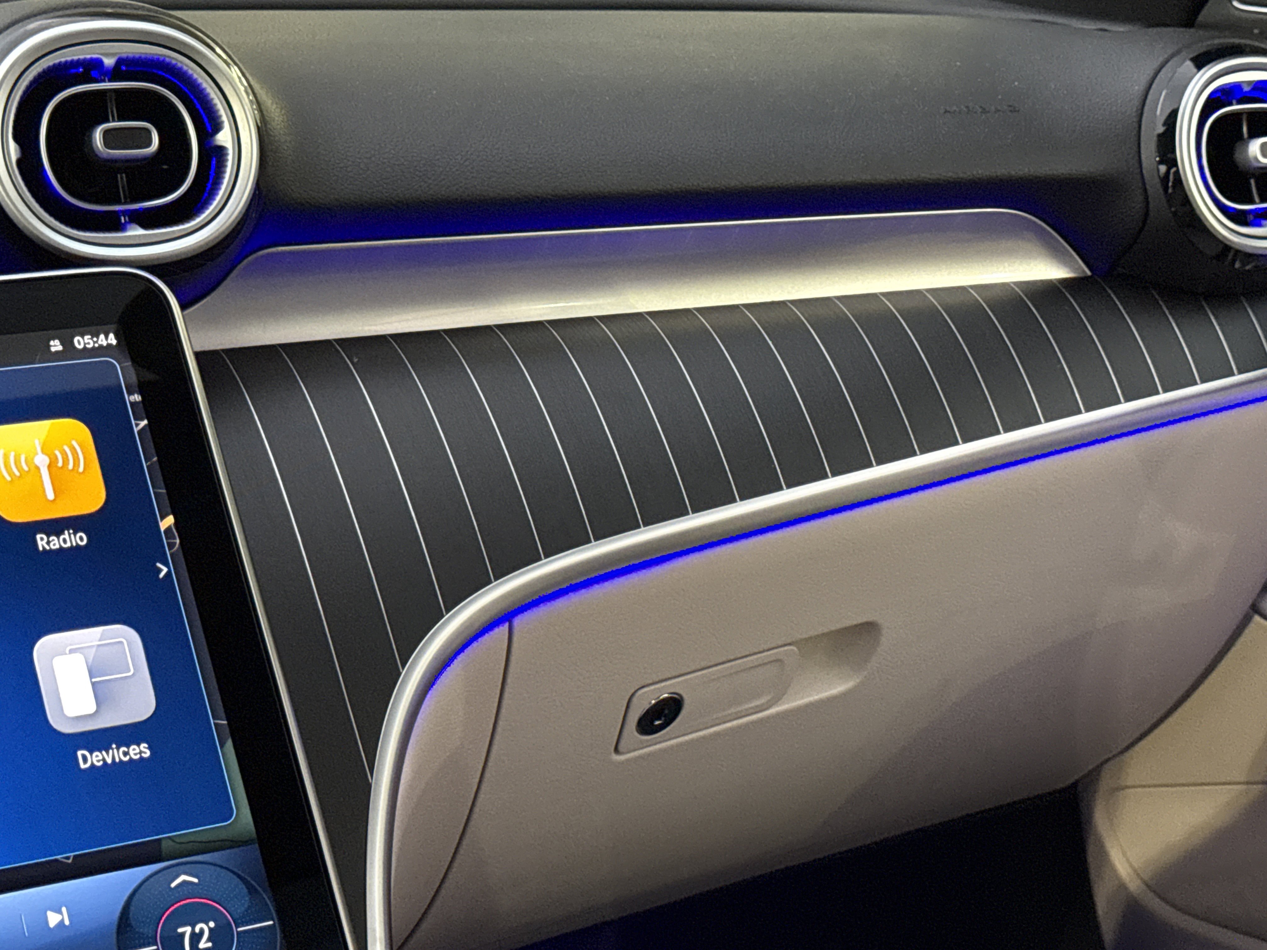 Certified 2025 Mercedes-Benz C 300 4MATIC Sedan image 43