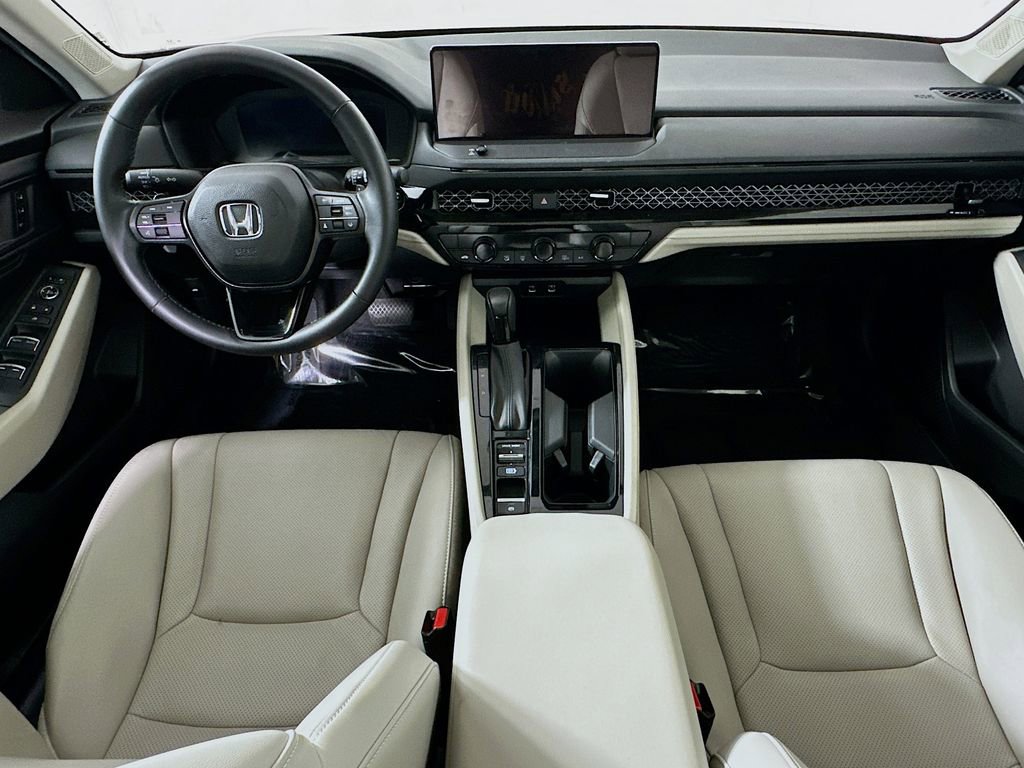 Used 2024 Honda Accord EX-L image 16