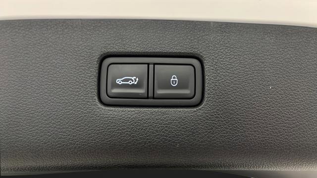 Used 2025 Genesis GV80 3.5T Advanced AWD/4WD image 30