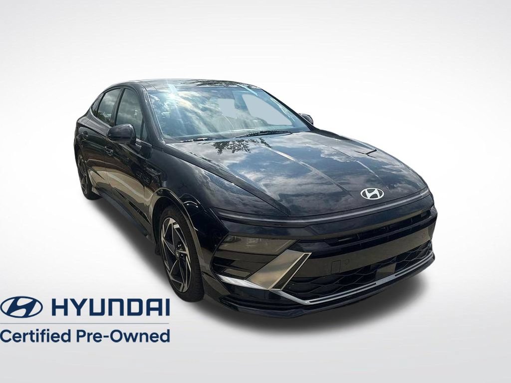 Certified 2025 Hyundai Sonata SEL FWD image 1
