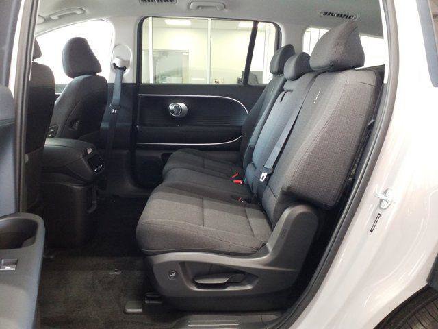 New 2026 Hyundai Ioniq 9 SE image 17