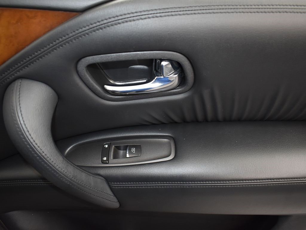 Used 2013 INFINITI QX56 2WD w/ Theater Pkg image 25