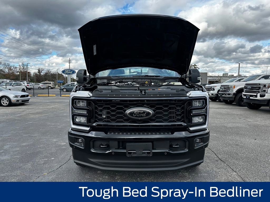 New 2026 Ford F250 Lariat w/ Black Appearance Package image 24