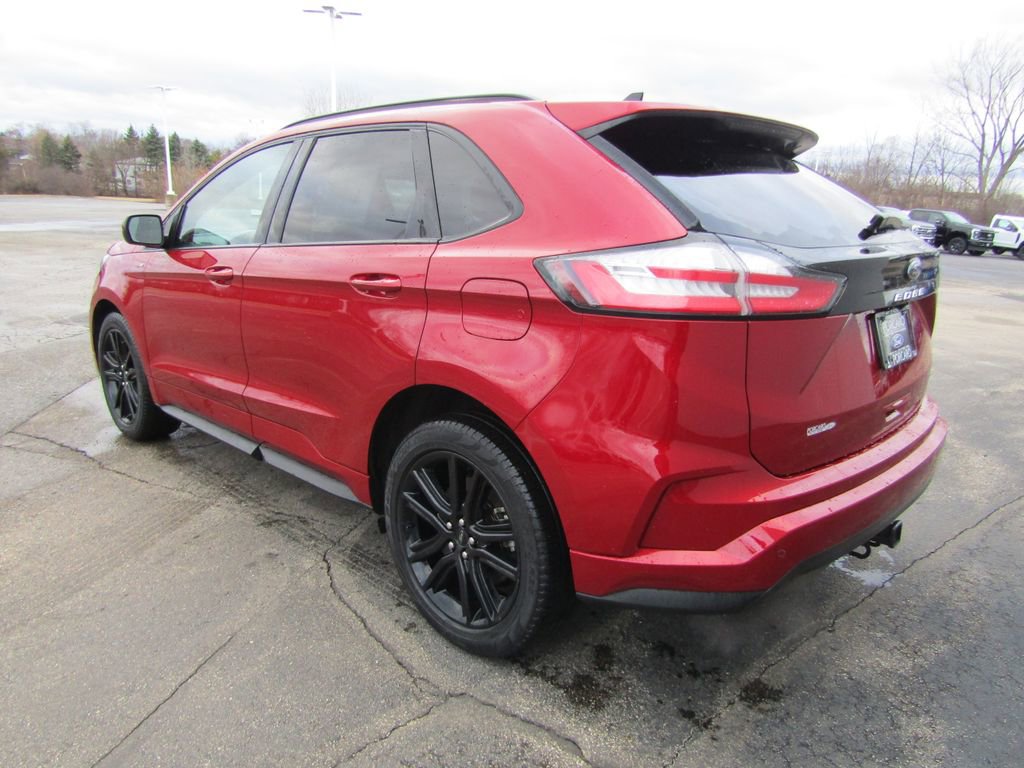 Used 2022 Ford Edge ST-Line image 4