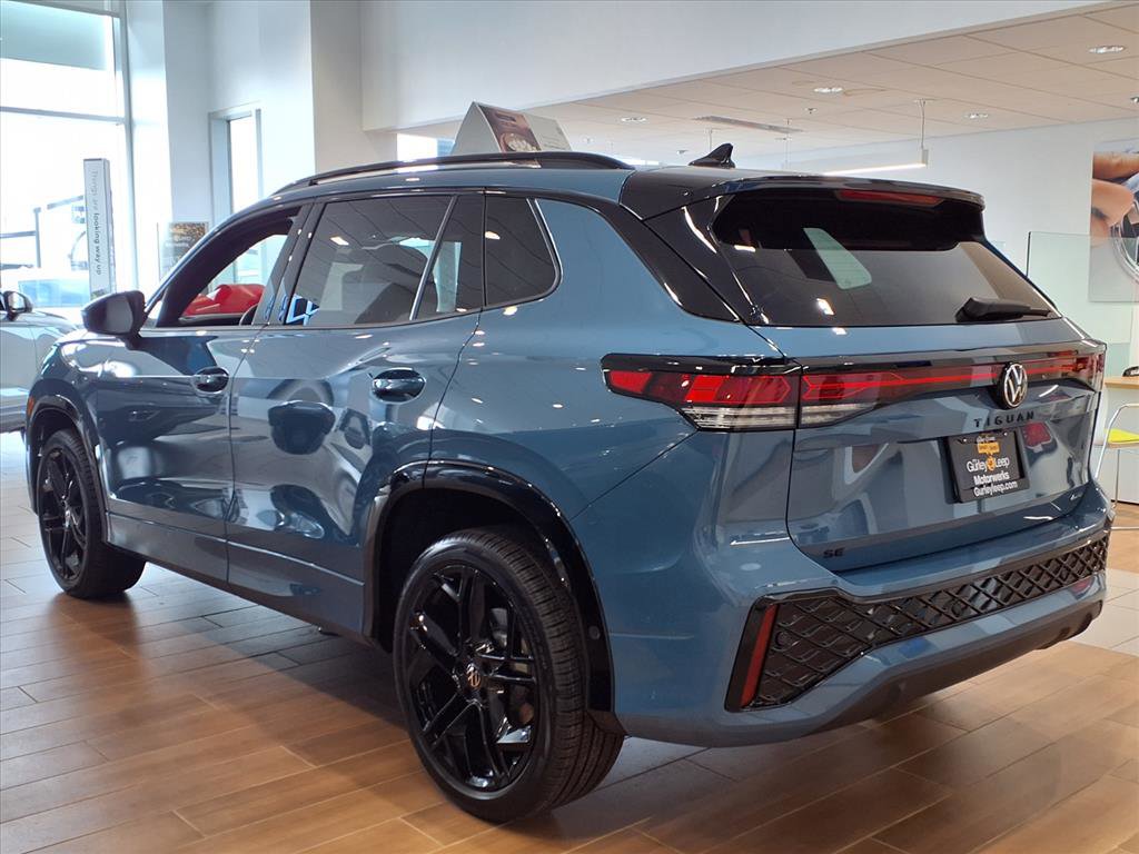 New 2026 Volkswagen Tiguan SE R-Line image 8