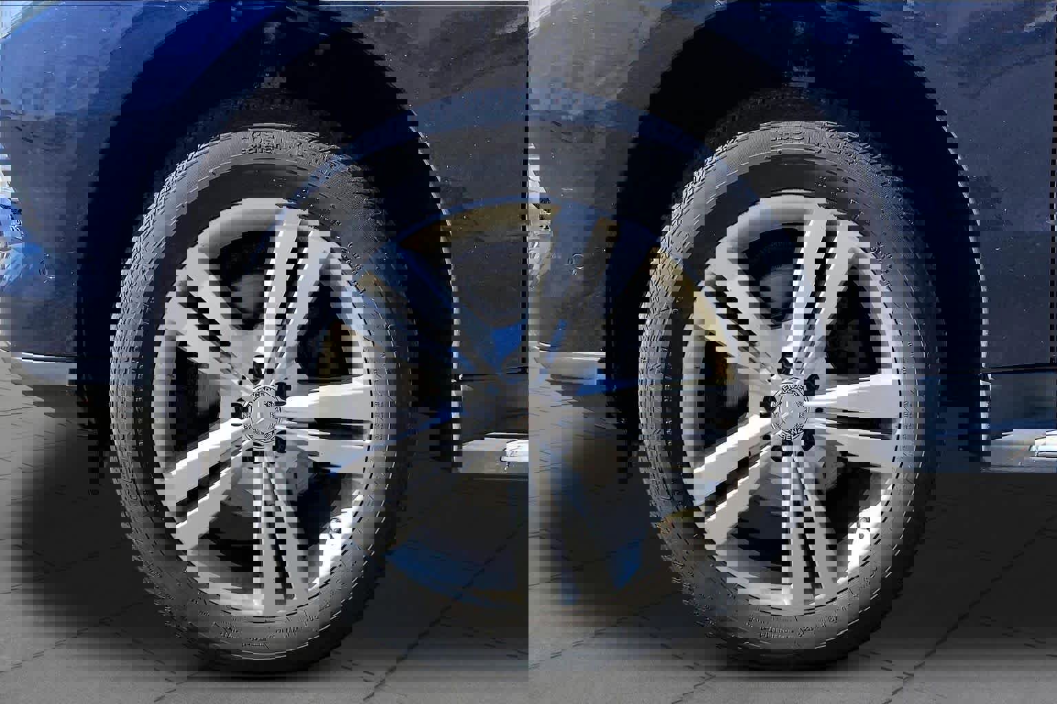 Used 2015 Mercedes-Benz ML 350 4MATIC image 11