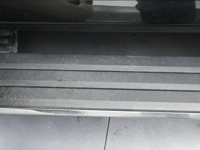 Used 2018 GMC Yukon Denali w/ Denali Ultimate Package AWD/4WD image 30