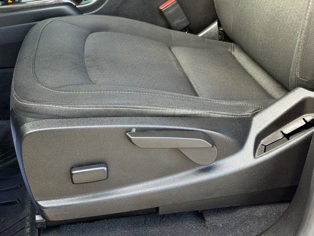 Certified 2019 GMC Canyon SLE w/ Driver Alert Package image 23