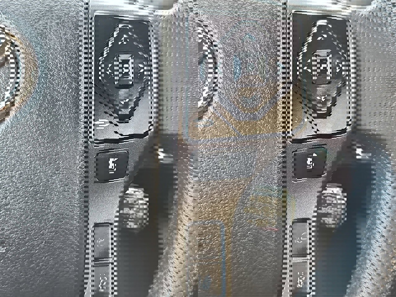 Used 2023 Toyota Tacoma TRD Pro image 17