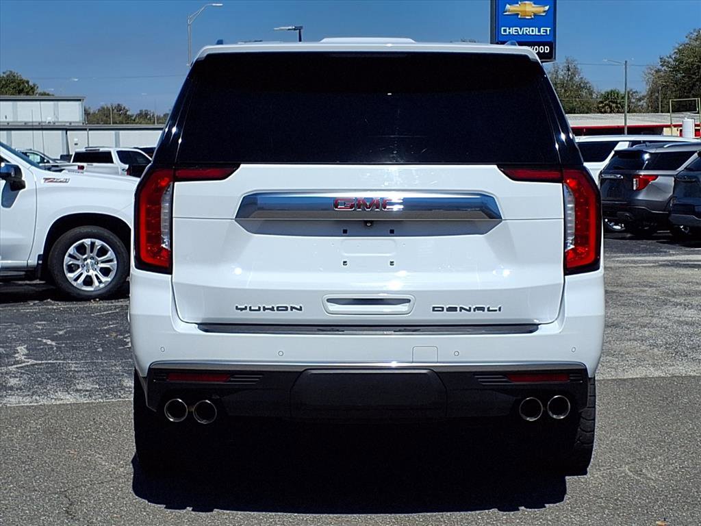 Used 2021 GMC Yukon XL Denali image 5