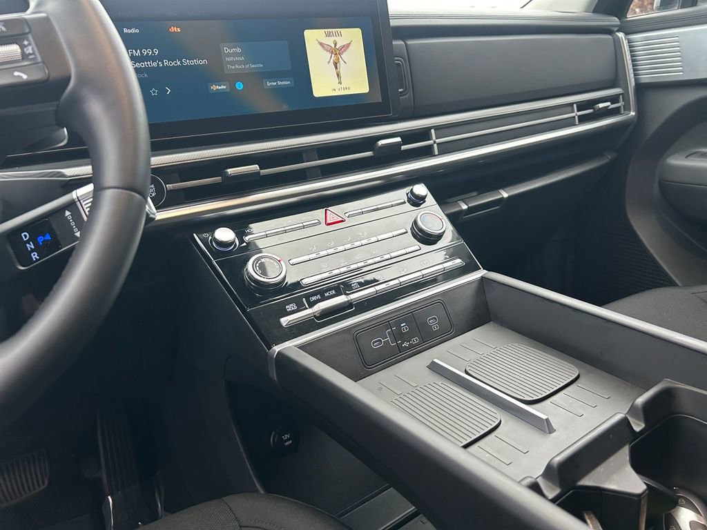 Used 2024 Hyundai Santa Fe SE image 20