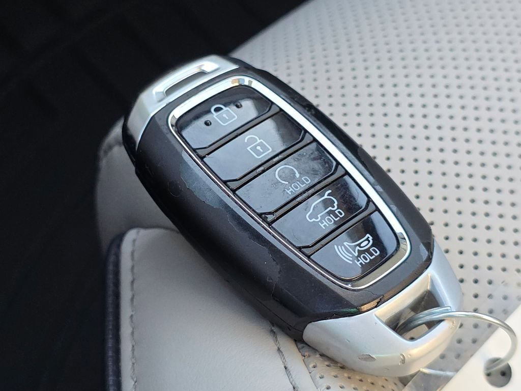 Used 2022 Hyundai Palisade Limited image 35