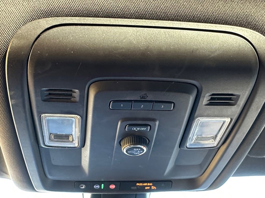 Used 2021 Chevrolet Tahoe LT image 19