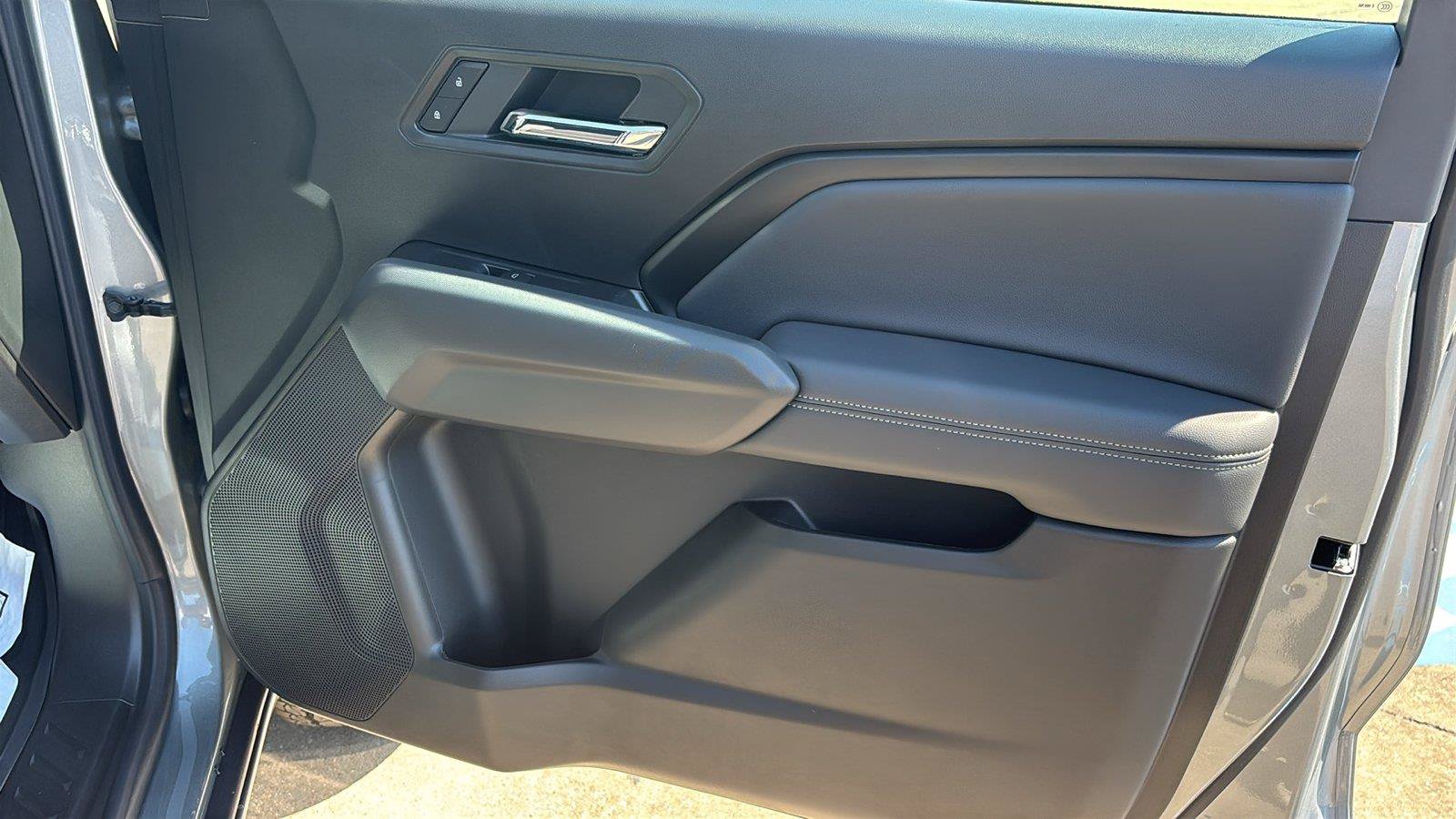 New 2026 GMC Canyon Elevation w/ Convenience Package RWD image 22