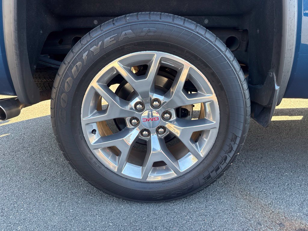 Used 2018 GMC Sierra 1500 SLT w/ SLT Premium Package AWD/4WD image 9