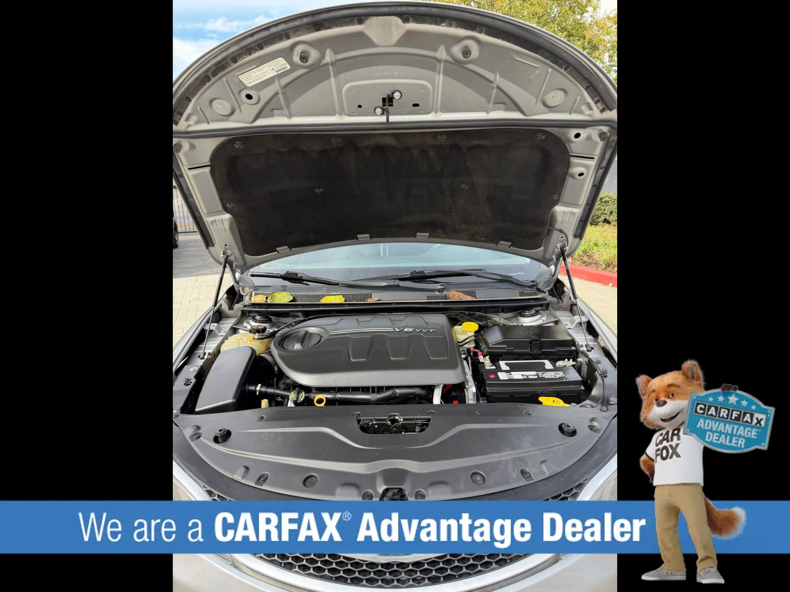 Used 2015 Chrysler 200 C w/ Navigation & Sound Group I image 44