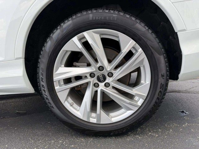 Certified 2023 Audi Q7 3.0T Premium Plus w/ Premium Plus Package AWD/4WD image 33