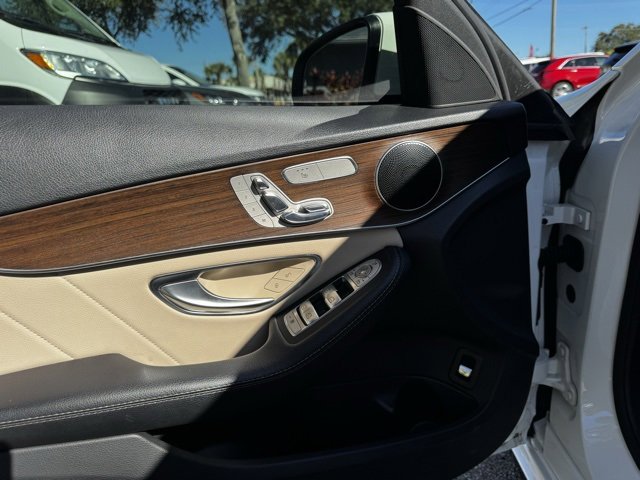 Used 2019 Mercedes-Benz C 300 Sedan image 24