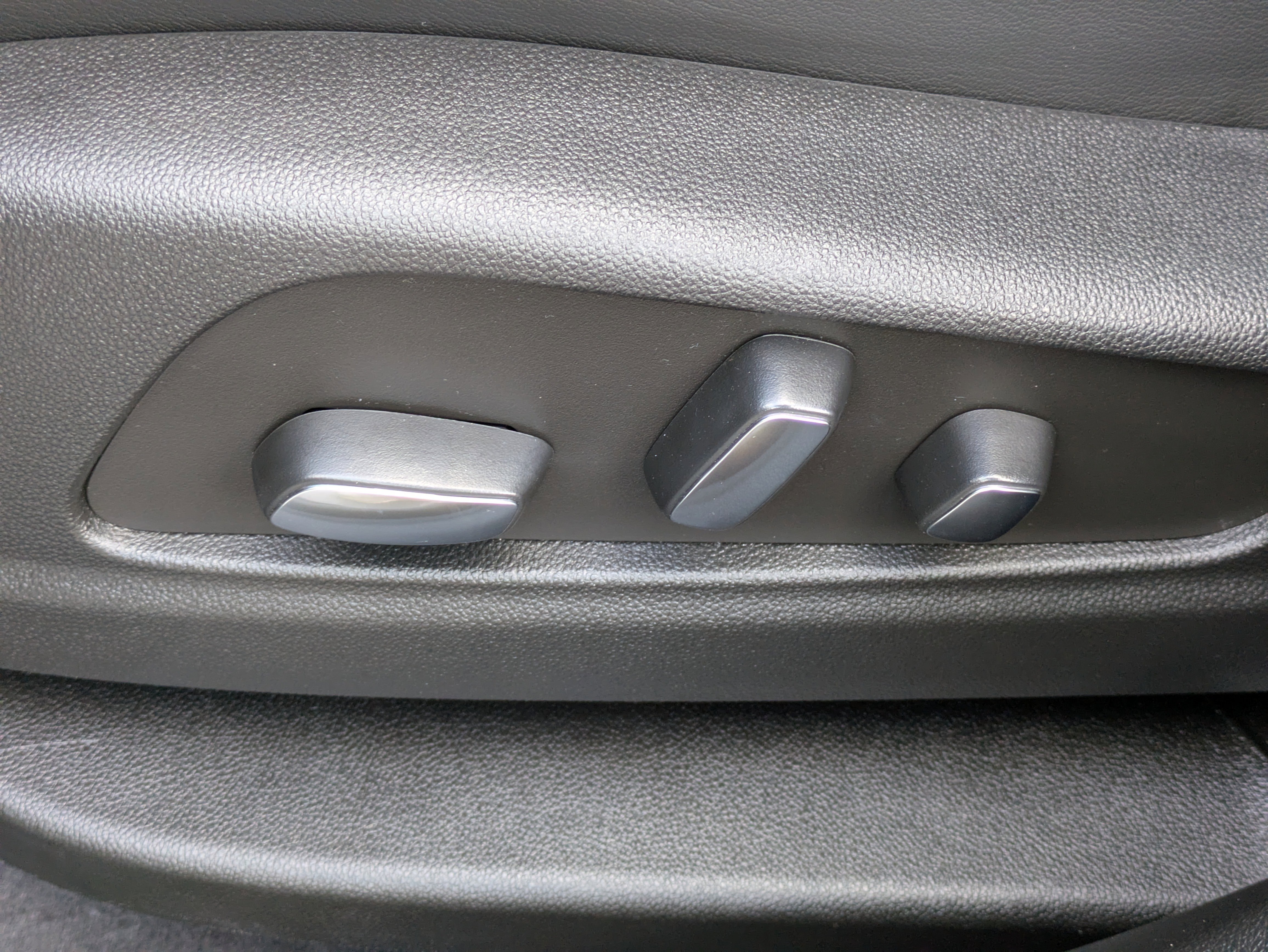 Certified 2024 Cadillac XT6 Premium Luxury image 20