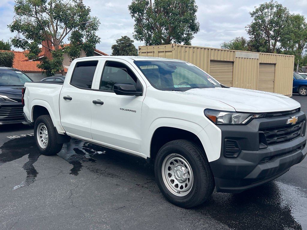 Used 2024 Chevrolet Colorado W/T w/ Safety Package RWD image 3