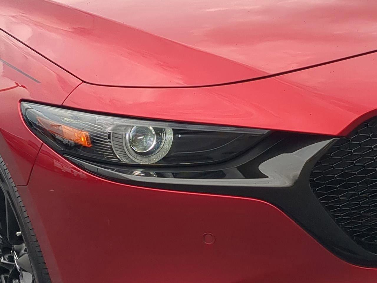 Certified 2025 MAZDA MAZDA3 Hatchback w/Premium Plus Pkg image 9