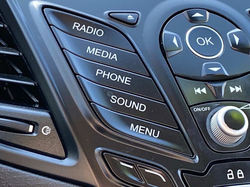 Used 2016 Ford Fiesta SE image 25