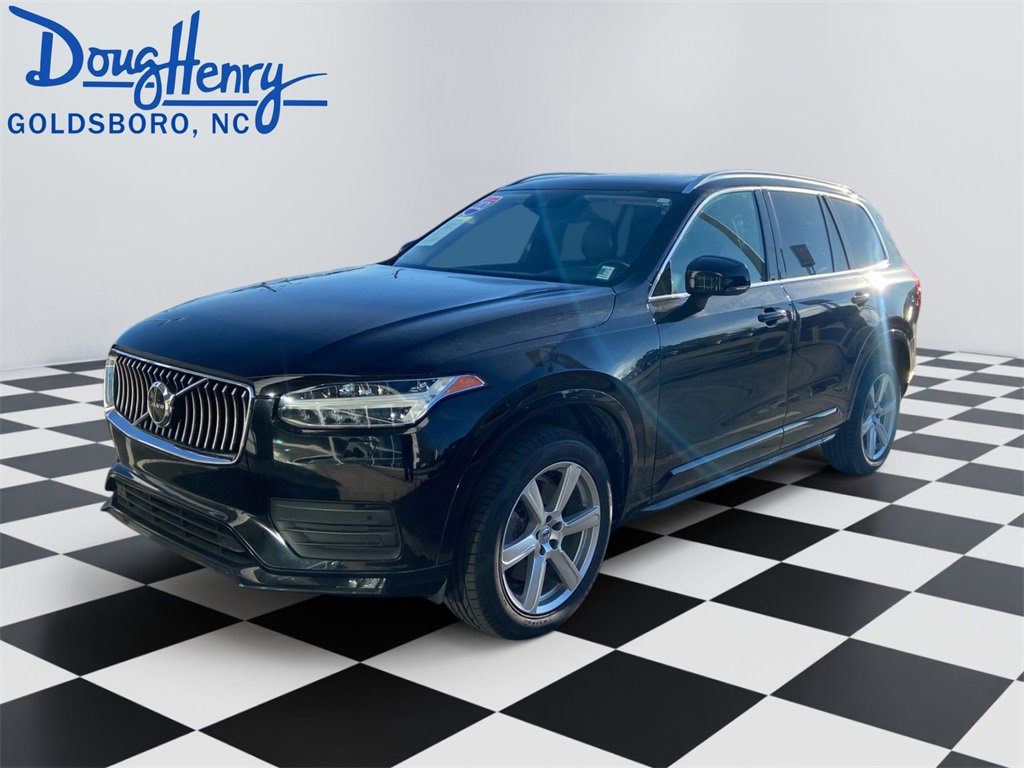Used 2021 Volvo XC90 T5 Momentum image 1